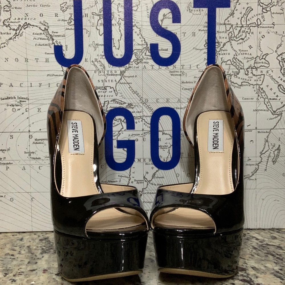 Steve Madden women heels. Size 6